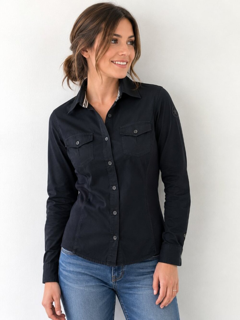 Converse One Star Black Stretch Button Up Shirt L